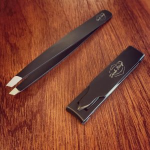 The Dark Stag Men's Tweezers and Nail Clipper